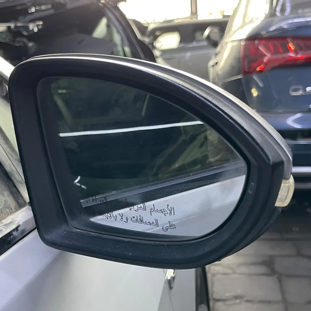 Side Mirror (RH) - 2016 Volkswagen Golf R