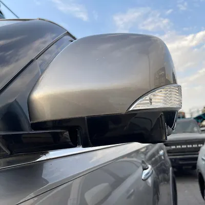 Side Mirror (RH) - 2011 Infiniti QX56 5.6i