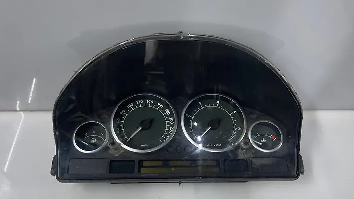 Speedometer - 2004 Land Rover RANGE ROVER