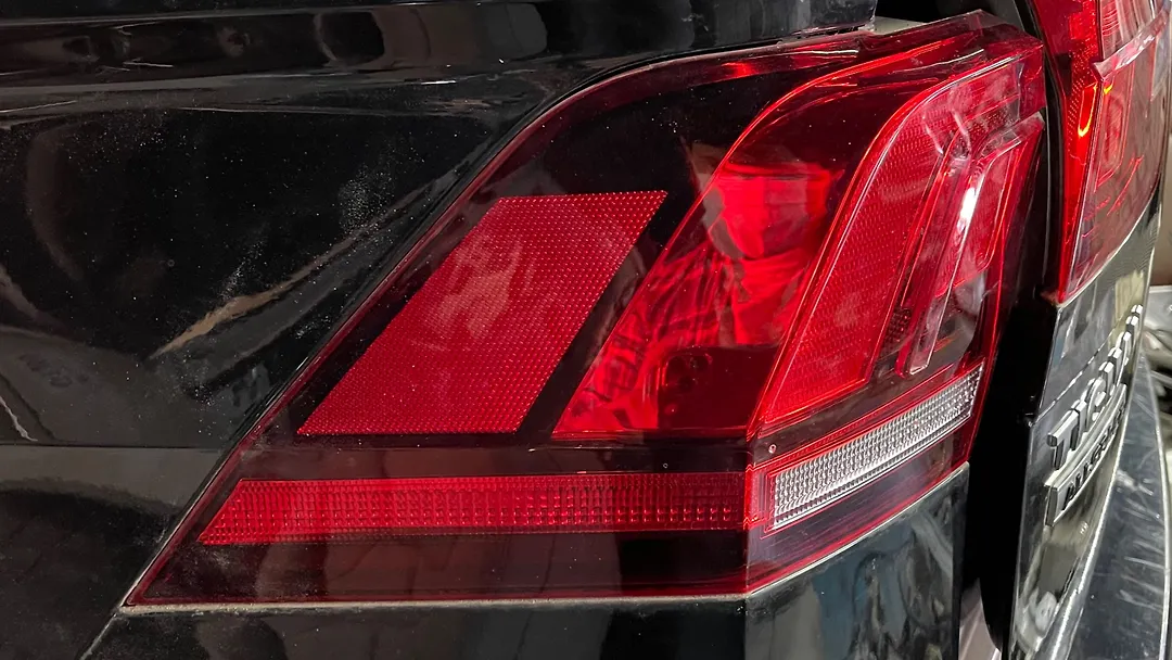 Tail Light (LH) - 2020 Volkswagen Tiguan