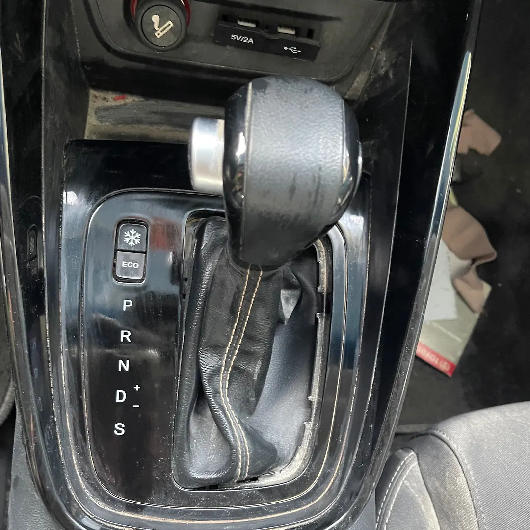 Gear Shift Knob(Automatic) - 2022 Chevrolet Captiva