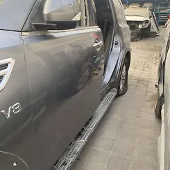 Door (LHF) - 2017 Nissan Armada 5.6i