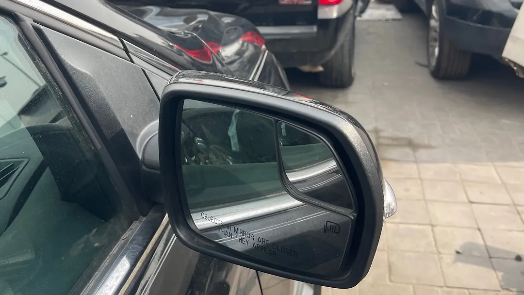 Side Mirror (RH) - 2015 Ford Edge SEL