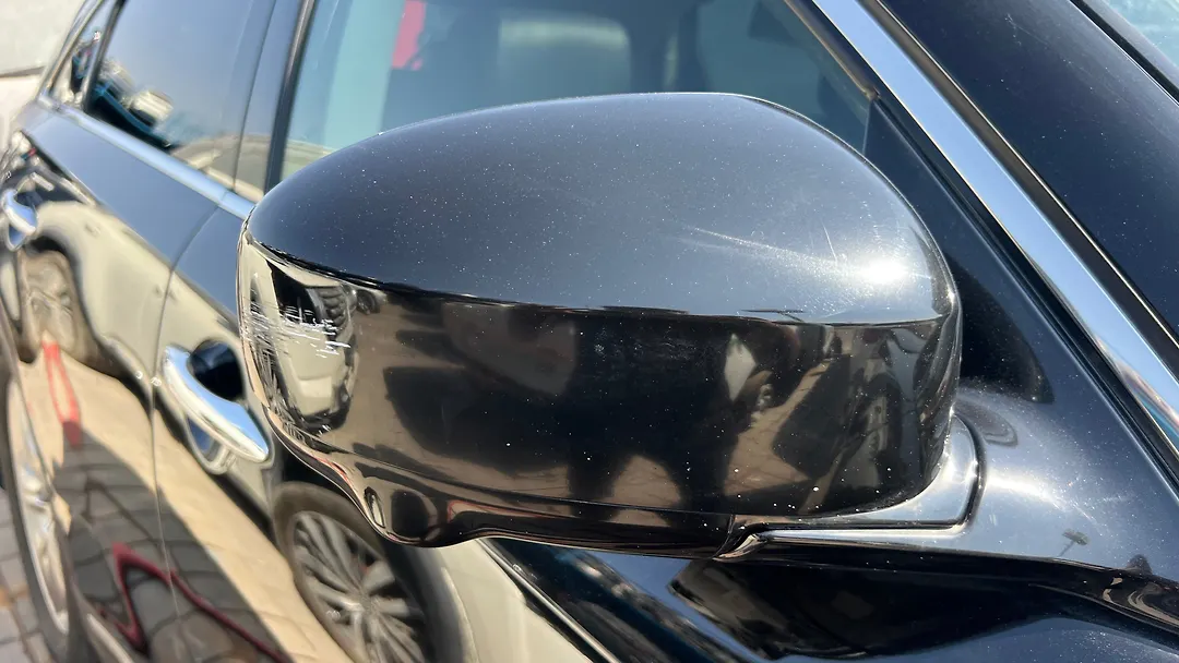 Side Mirror (RH) - Infiniti