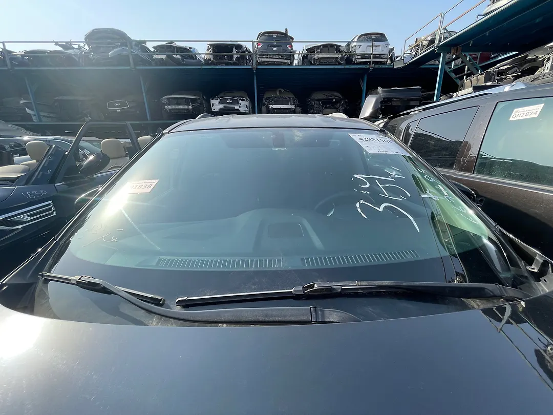 Glass (Windshield) - 2017 Nissan Pathfinder