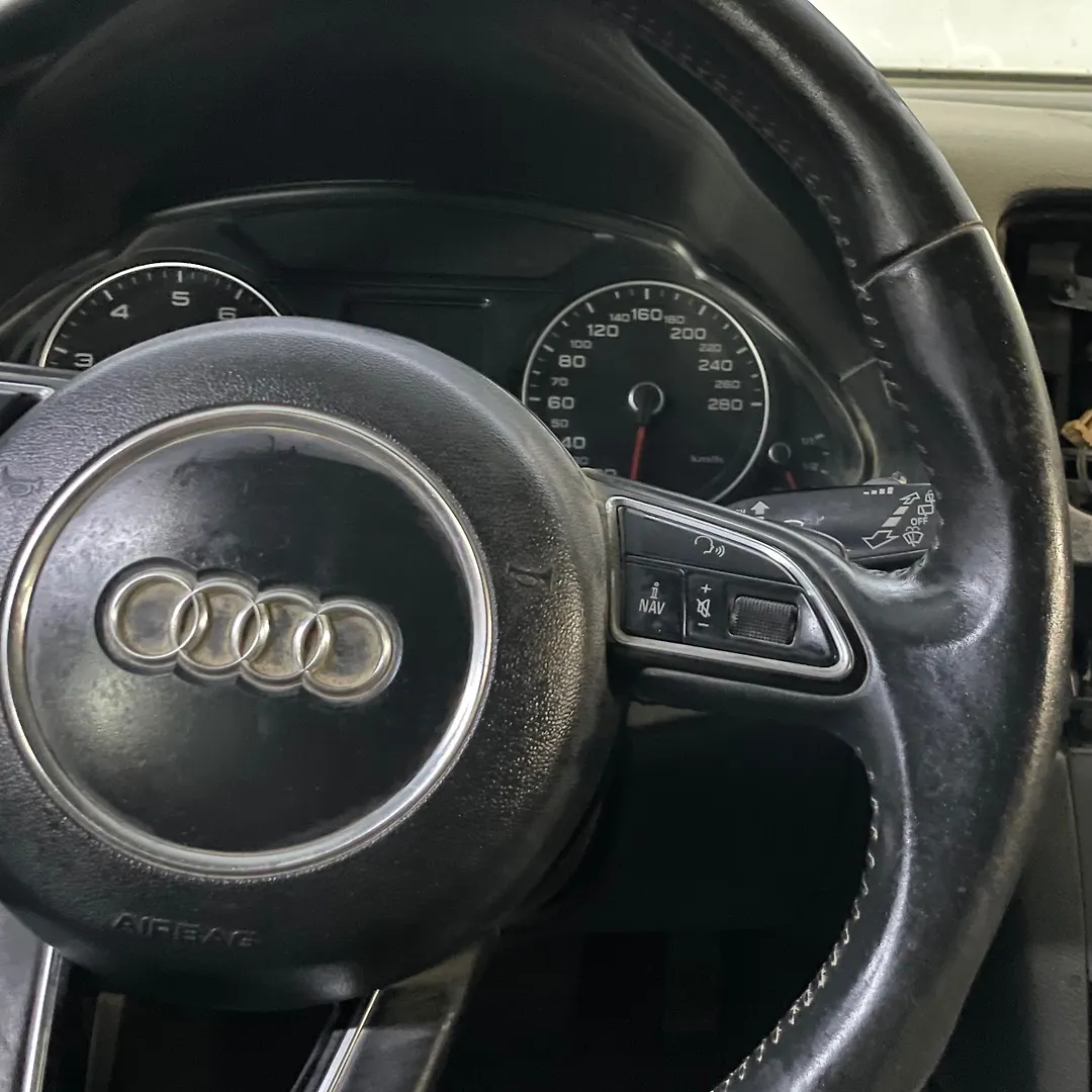 Steering wheel - 2015 Audi Q5