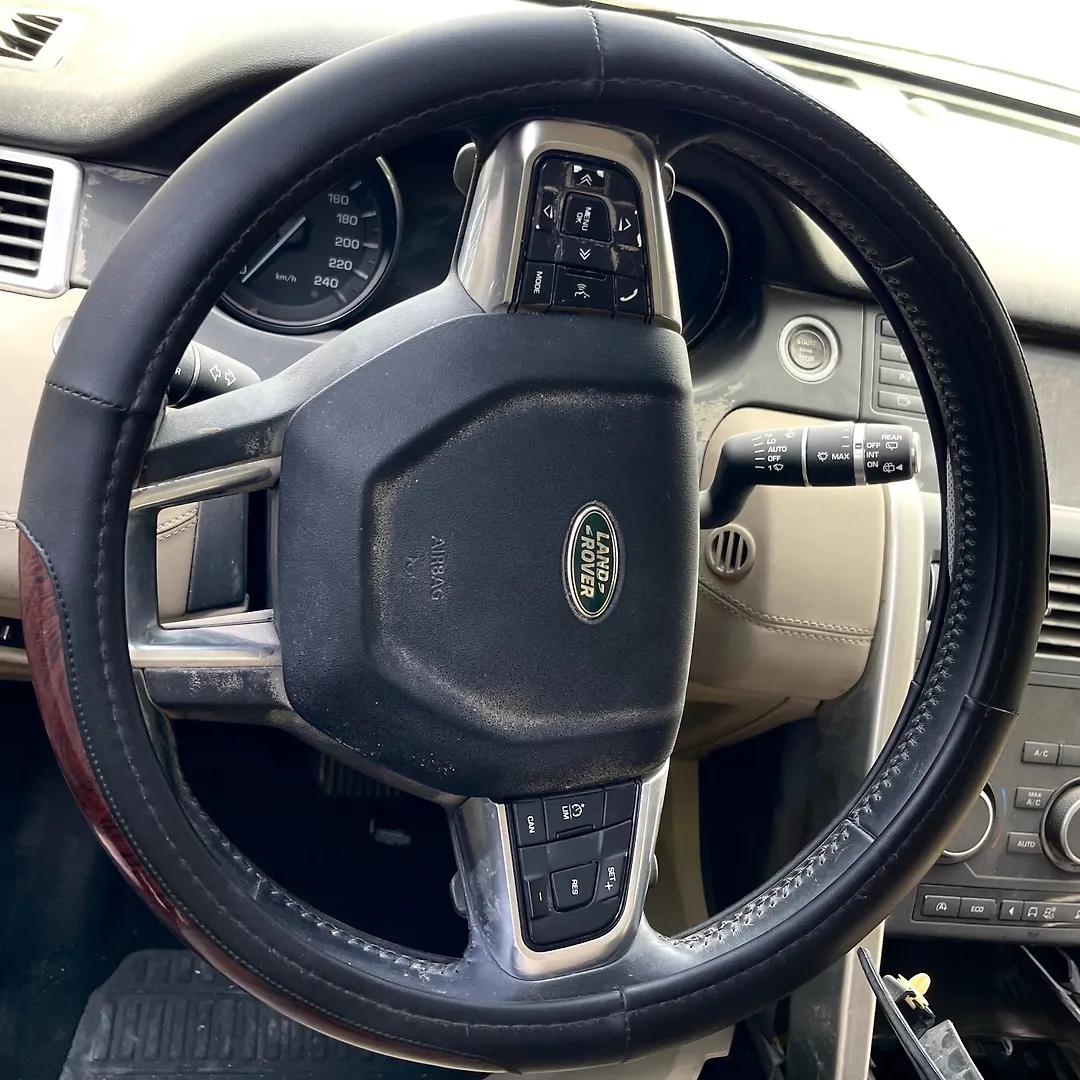 Steering wheel - 2016 Land Rover DISCOVERY SPORT