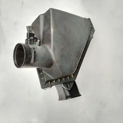 Air cleaner box - 2013 Cadillac ATS
