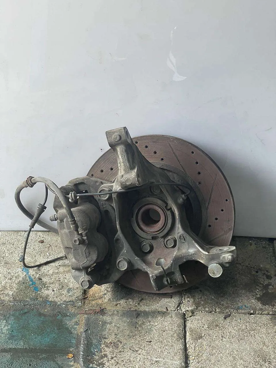 Hub - 2014 Nissan Pathfinder