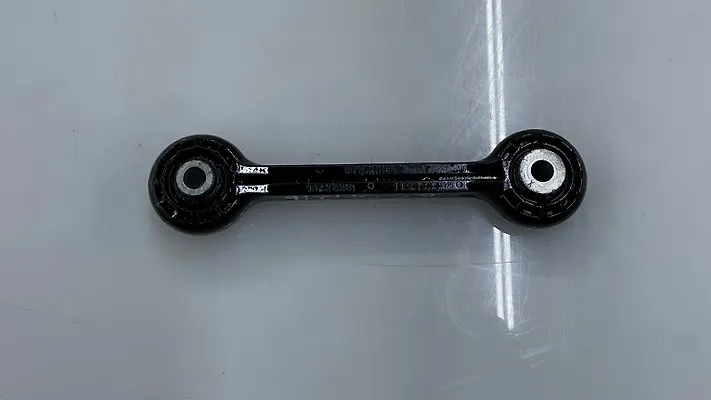 Upper arm (RH) - 2011 Audi Q5