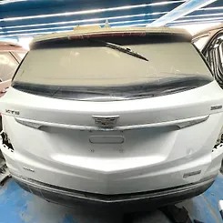 Trunk - 2017 Cadillac XT5