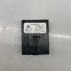 Keyless Control Module  - 2018 Audi A3