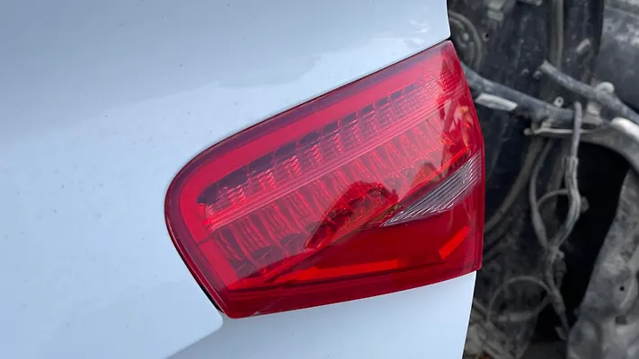Trunk Light (RH) - 2015 Audi A4