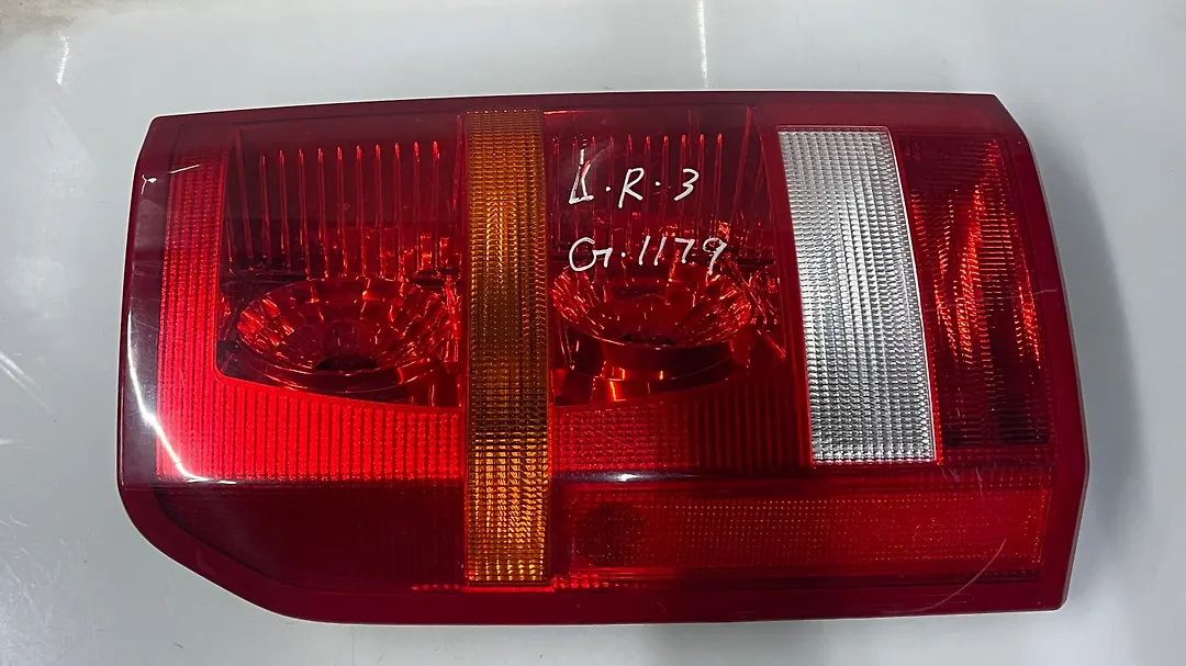 Tail Light (LH) - 2006 Land Rover LR3
