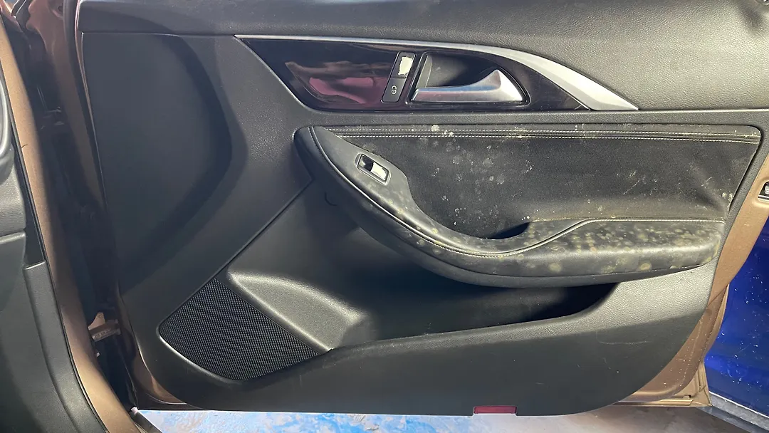 Door (RHF) - 2017 Infiniti QX30 2.0t