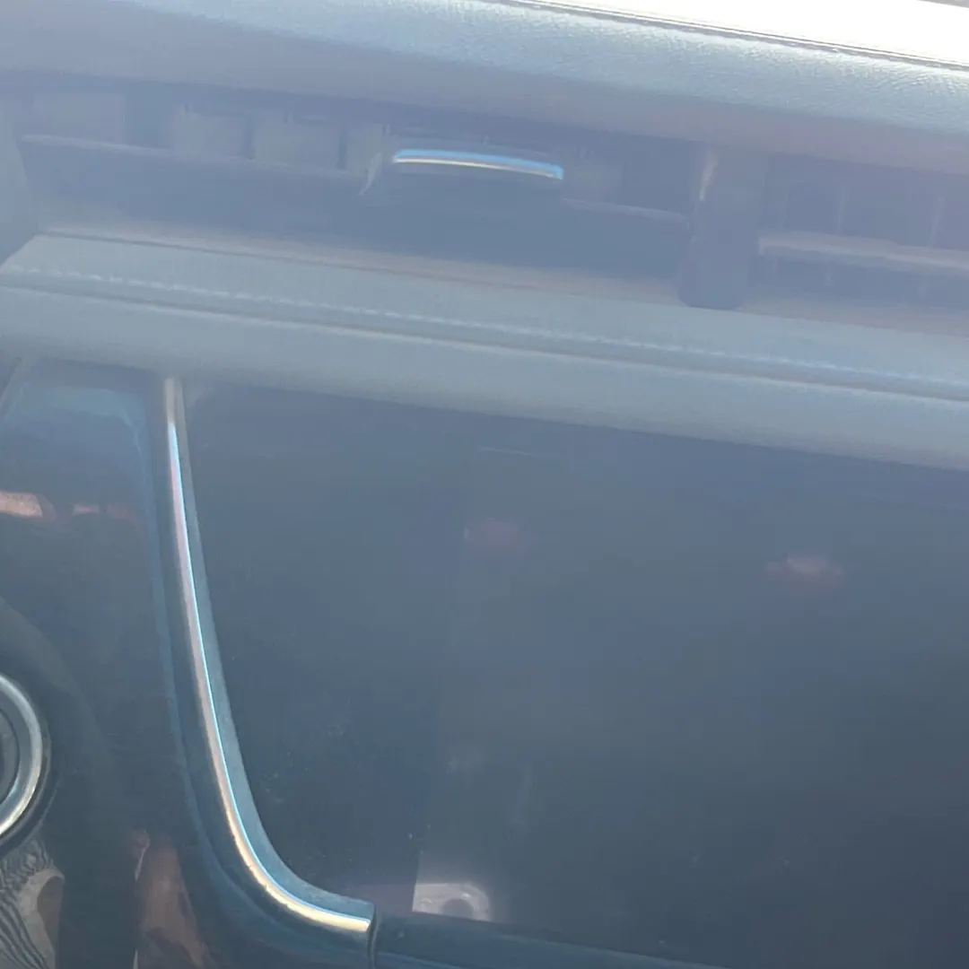 Info-gps-tv screen - 2020 Cadillac XT6