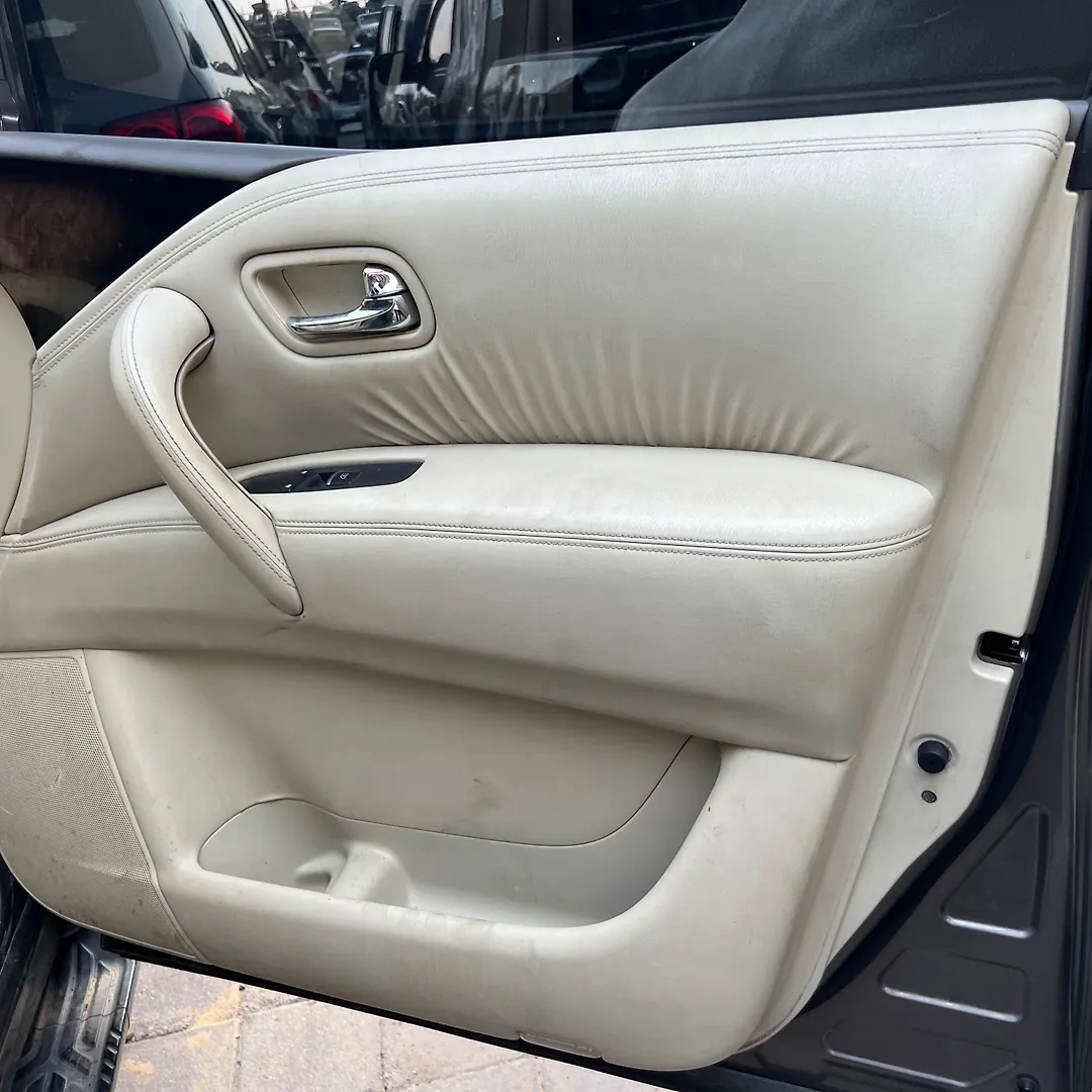 Door (RHF) - 2014 Infiniti QX80 SUV