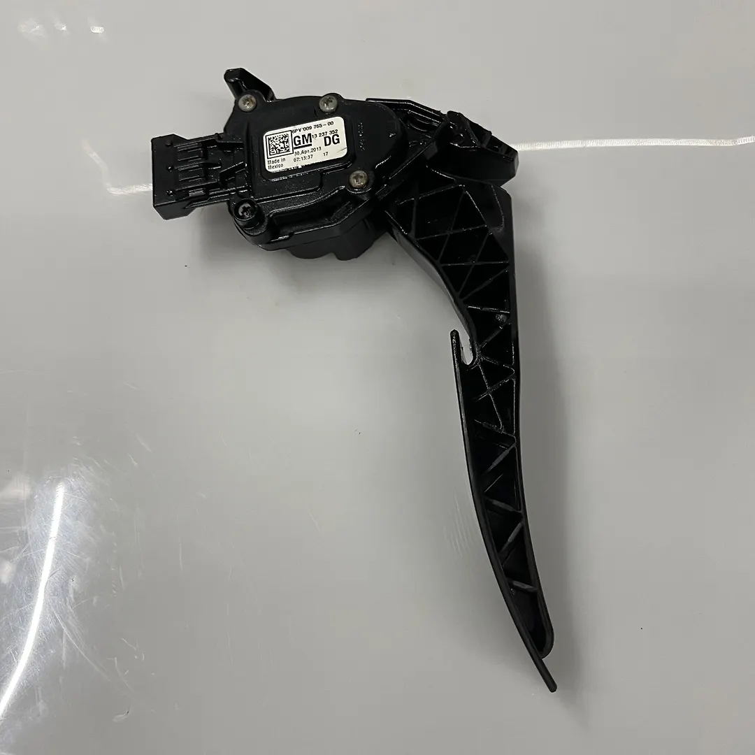 Accelerator pedal - 2014 Chevrolet Impala LTZ