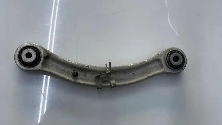 Lower arm (LH) - 2013 Audi Q7