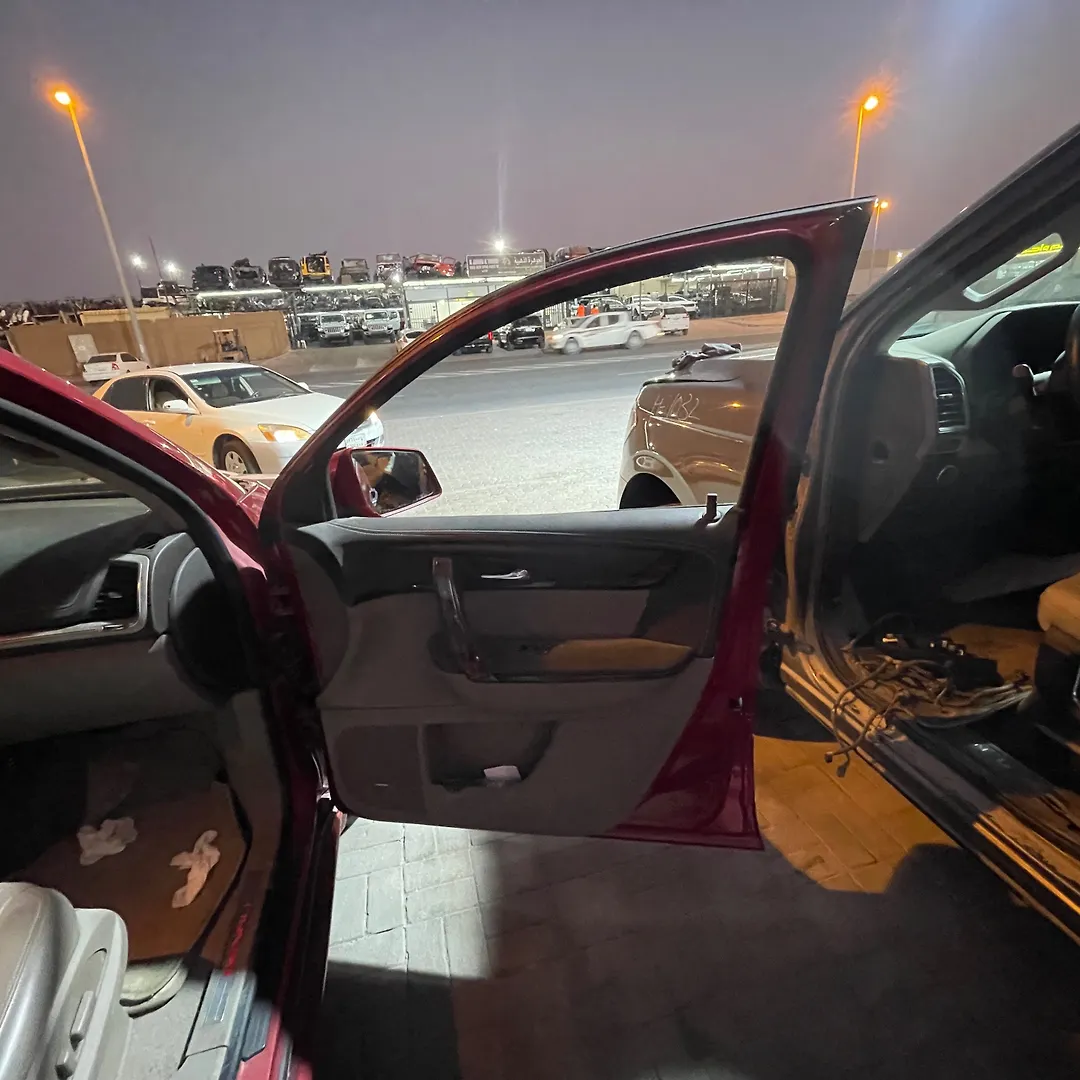 Door (RHF) - 2013 GMC Acadia Export (Non US, Non Canada)