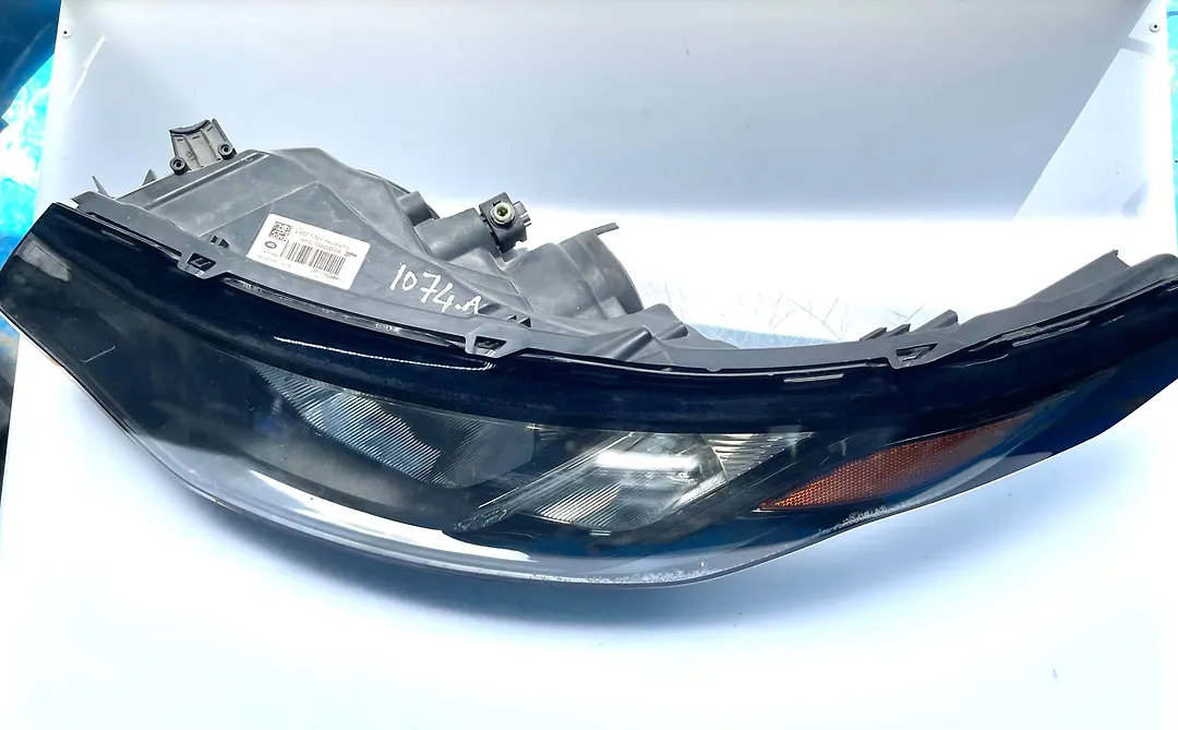 Headlight (LH) - 2017 Land Rover DISCOVERY