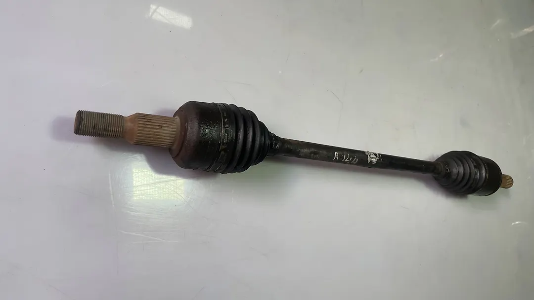 Axle Rear (RH) - 2011 GMC Acadia