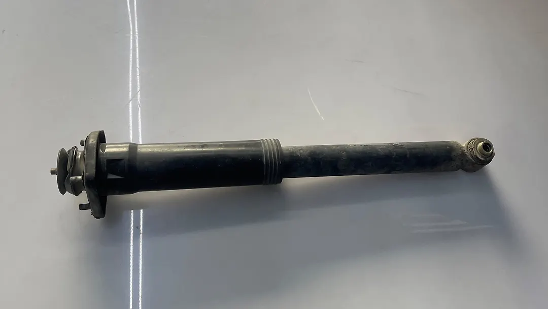Shock Absorber (RHB) - 2006 Land Rover RANGE ROVER HSE SUPERCHARGED