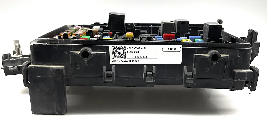 Fuse box - 2017 Chevrolet Tahoe