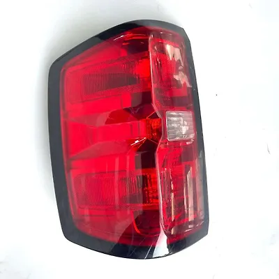 Tail Light (LH) - 2015 Chevrolet SILVERADO
