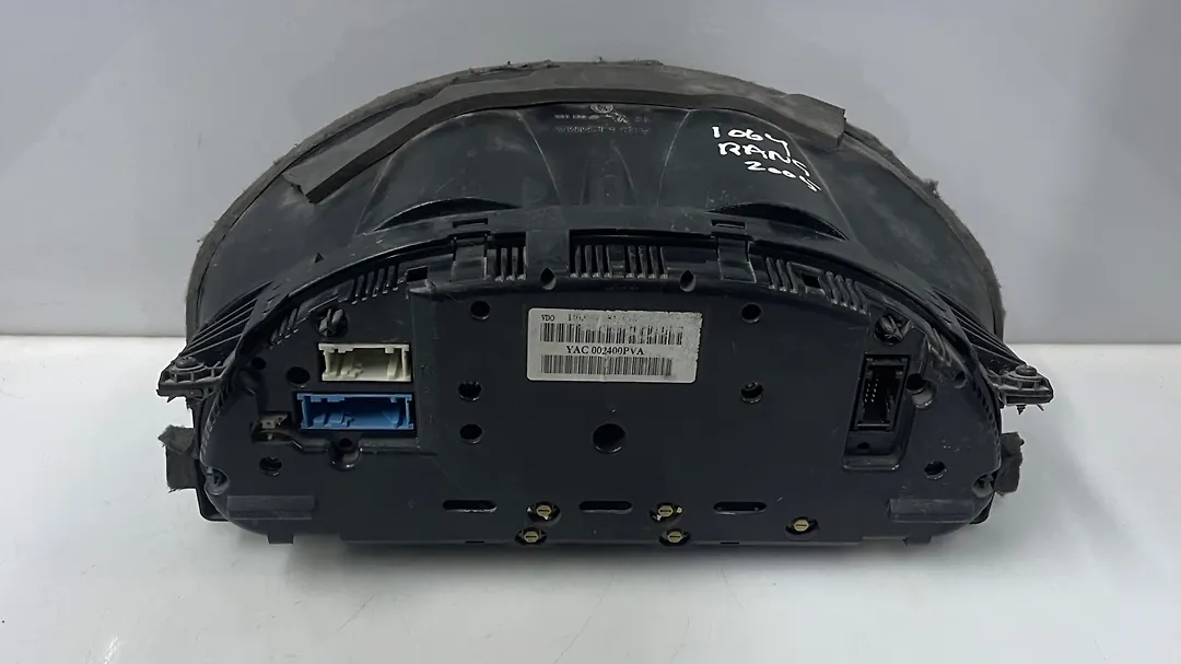 Speedometer - 2004 Land Rover RANGE ROVER