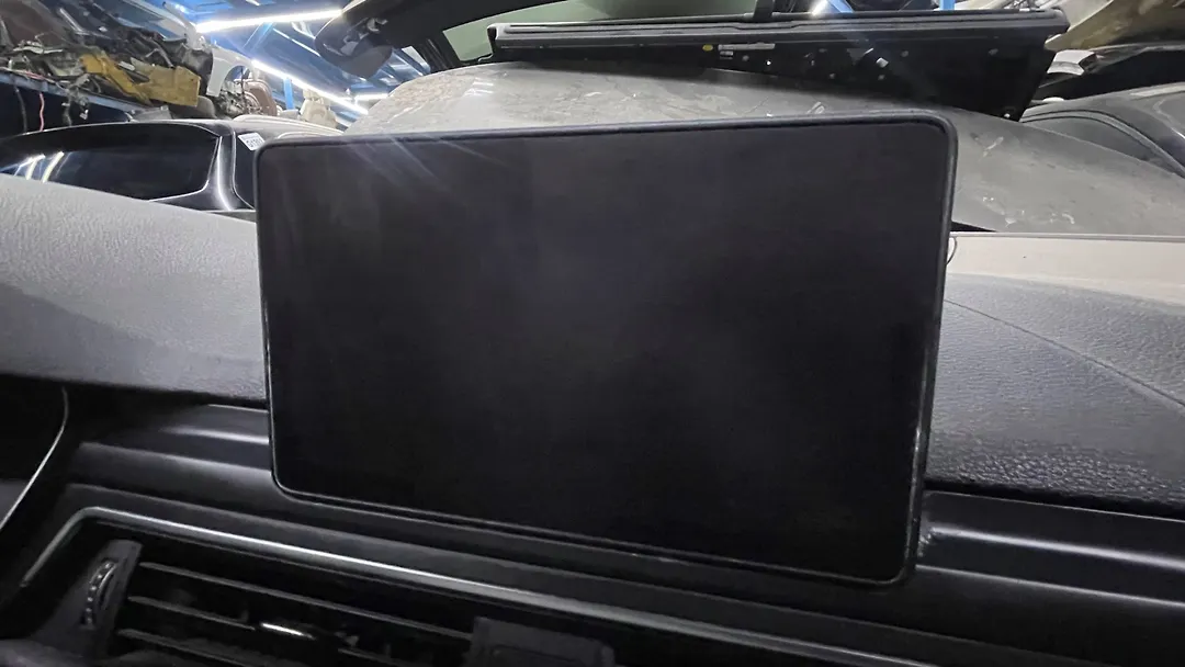 Info-gps-tv screen - 2016 Audi A4