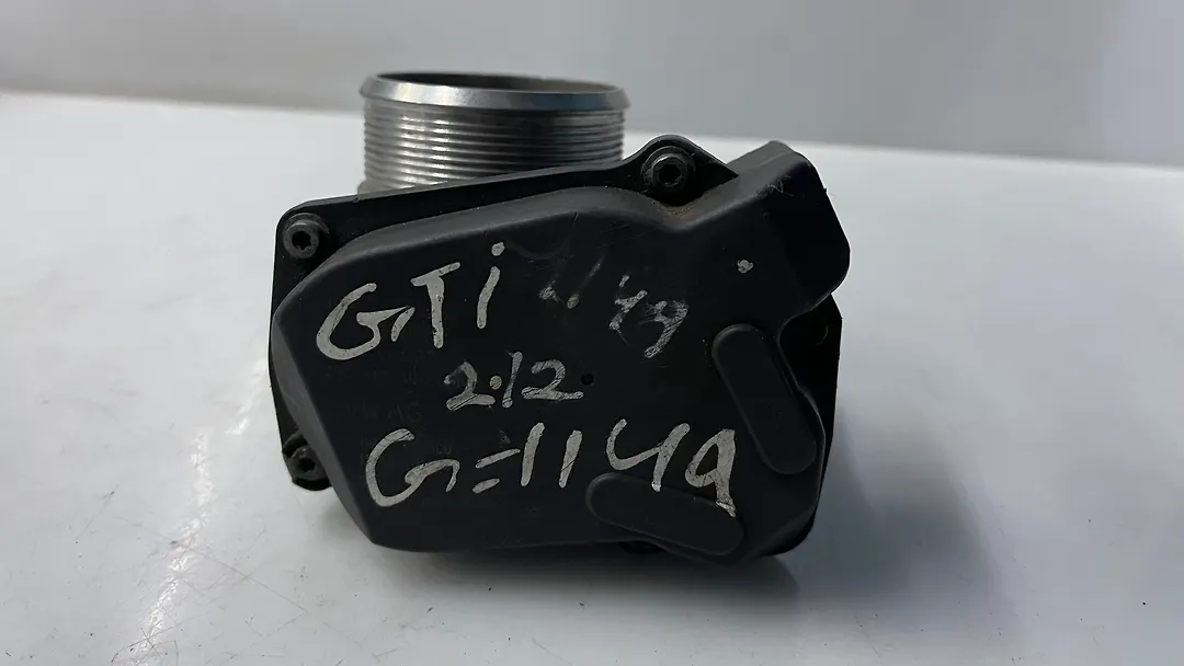 Throttle body - 2011 Volkswagen GTI