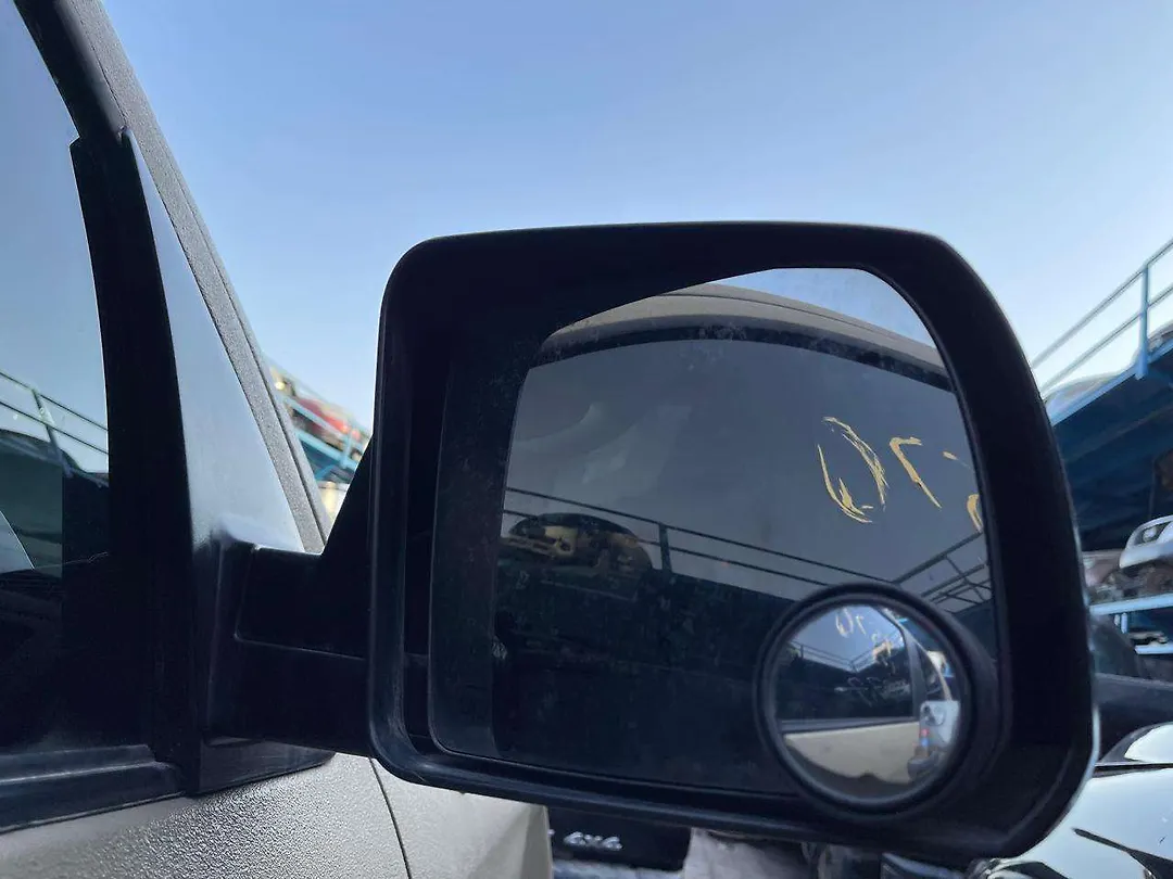 Side Mirror (RH) - 2010 Toyota Tundra SR5