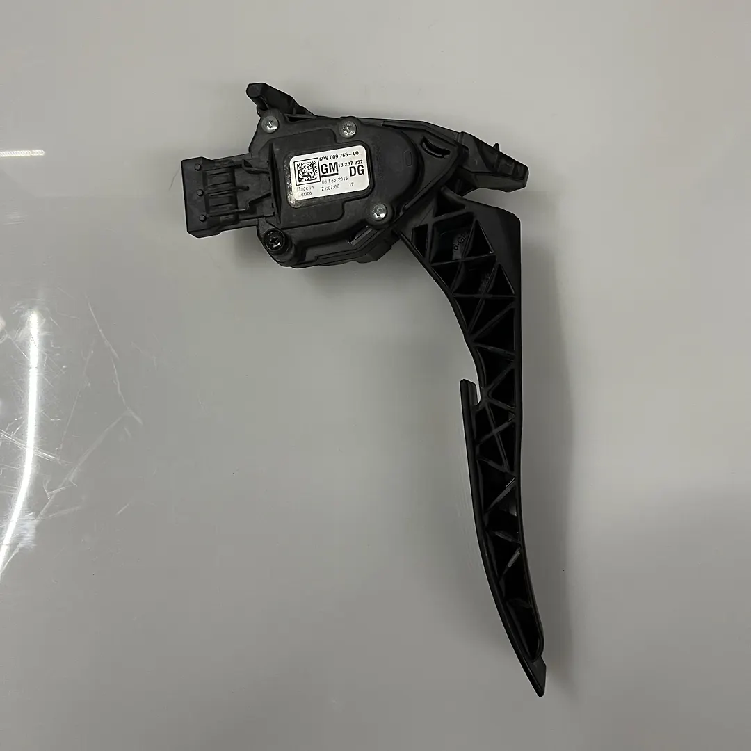 Accelerator pedal - 2015 Chevrolet Impala LT