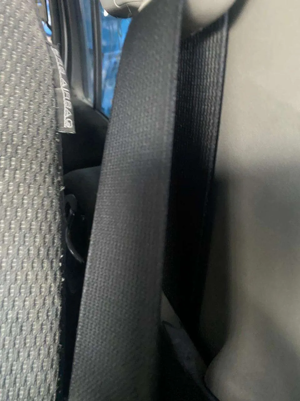 seat belt (LHF) - 2014 Nissan Pathfinder