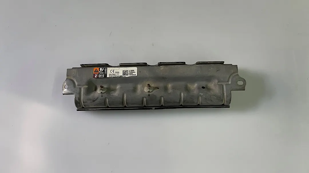 Airbag (Knee) - 2016 Chevrolet Malibu