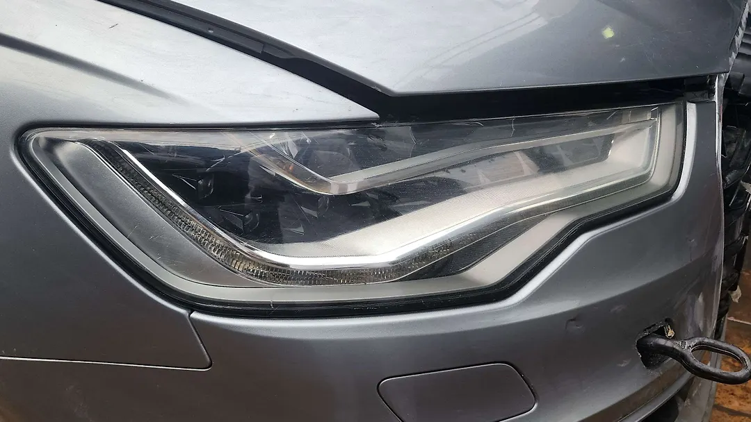 Headlight (RH) - 2012 Audi A6