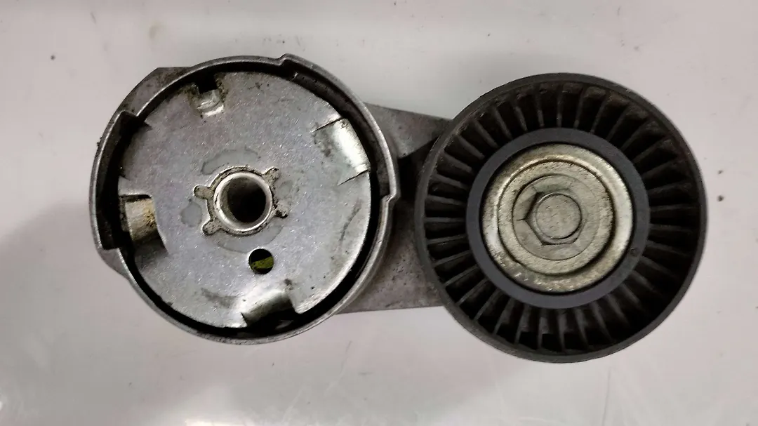 Belt tensioner - 2018 Jeep GRAND CHEROKEE