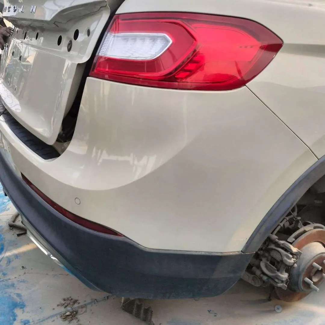 Rear Bumper - 2016 Lincoln MKX