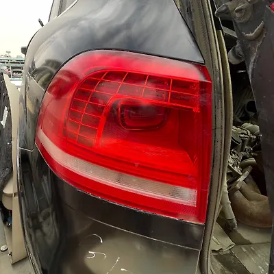 Tail Light (LH) - 2016 Volkswagen Touareg