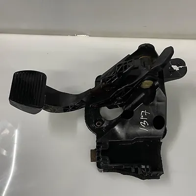 Pedal brake/clutch - 2012 Cadillac CTS