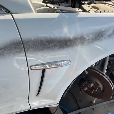 Fender (LHF) - 2014 Jaguar XF