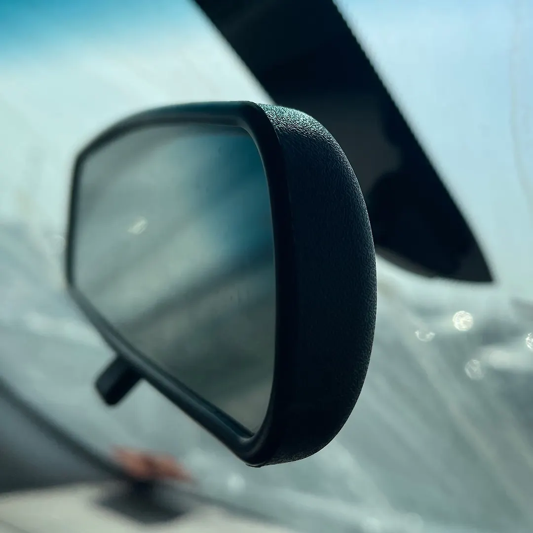 Rear view mirror - 2015 Nissan Pathfinder