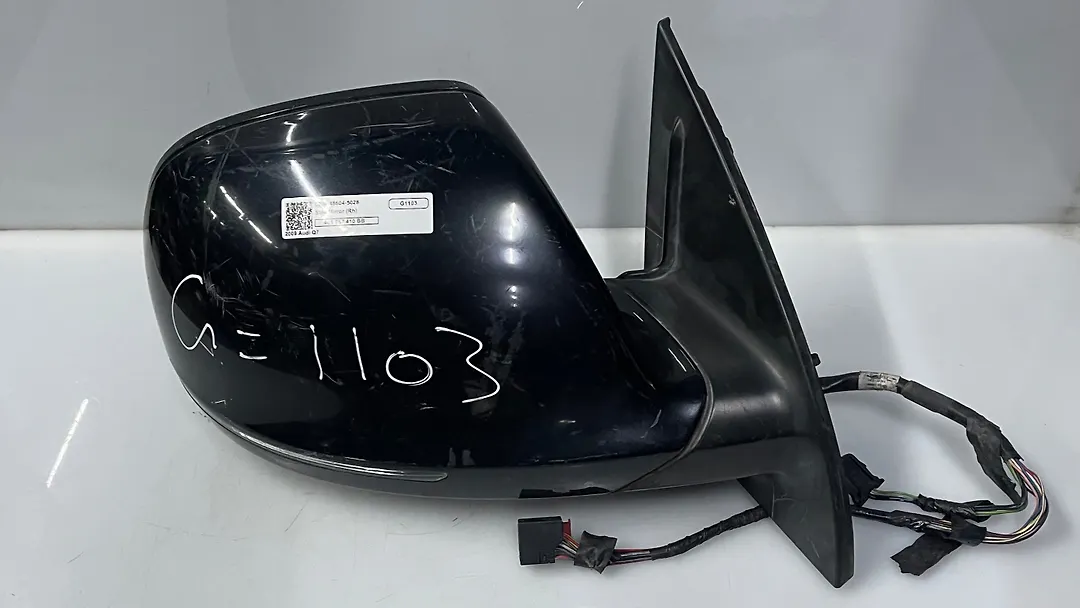 Side Mirror (RH) - 2009 Audi Q7