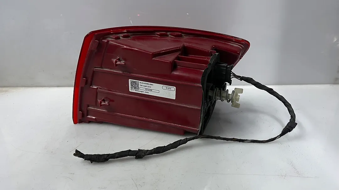Tail Light (LH) - 2011 Volkswagen Jetta