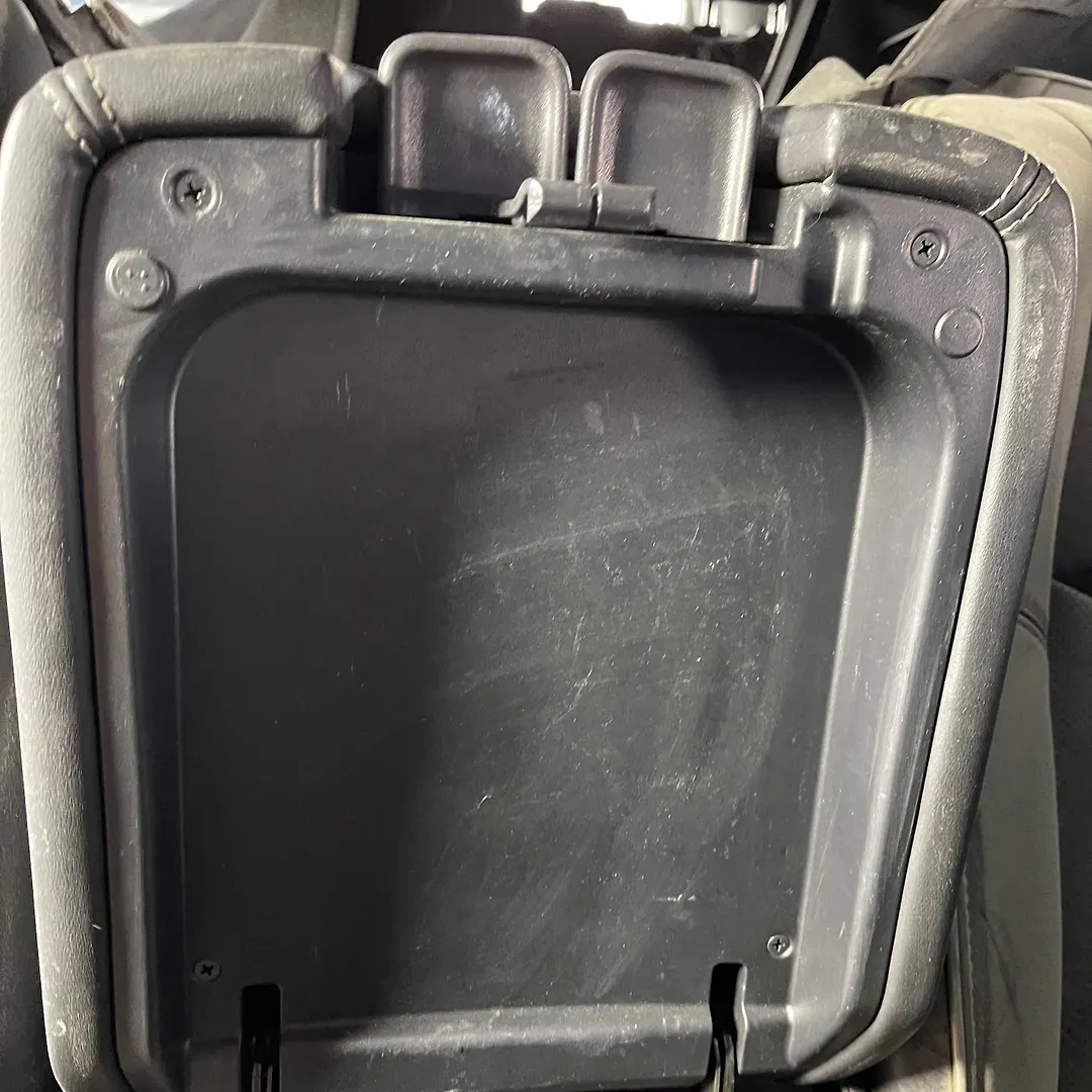 Armrest - 2017 Infiniti QX60