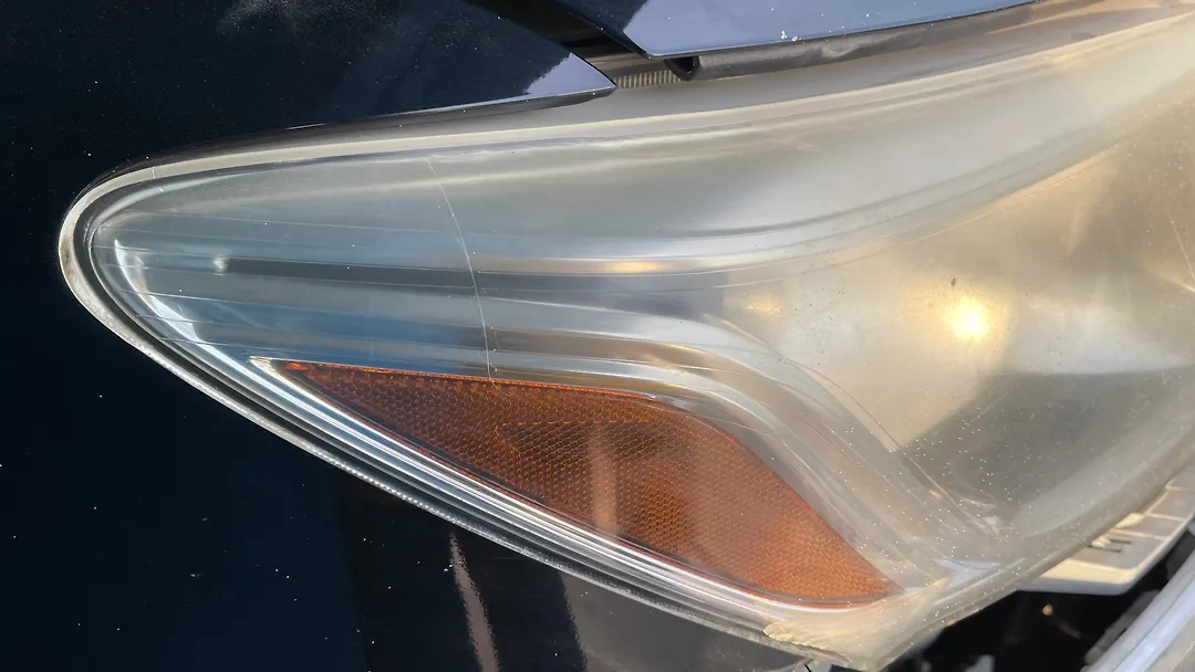 Headlight (RH) - 2013 Nissan Pathfinder 3.5i