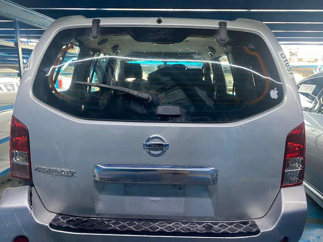 Trunk/hatch/tailgate - 2014 Nissan Pathfinder
