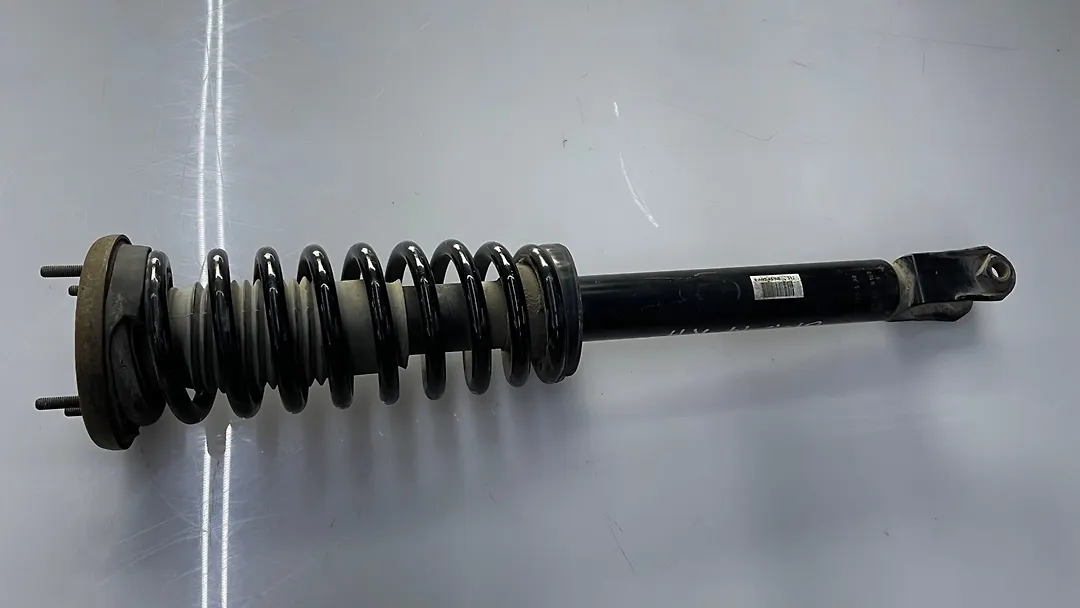 Shock Absorber (RHF) - 2015 Jaguar XJL