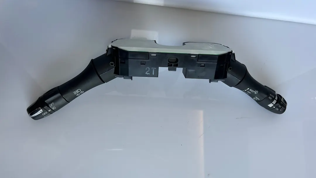 Column switch - 2011 Infiniti QX56